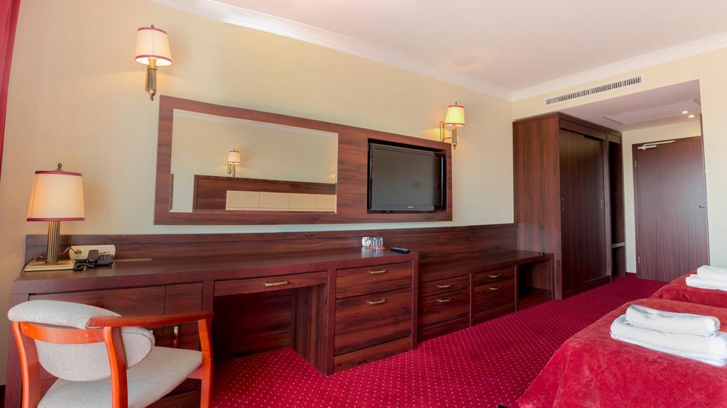 Doris Spa & Wellness كولوبرزيغ المظهر الخارجي الصورة